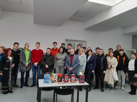 ТВОРЧА ЗУСТРІЧ З ВАСИЛЕМ ДОБРЯНСЬКИМ